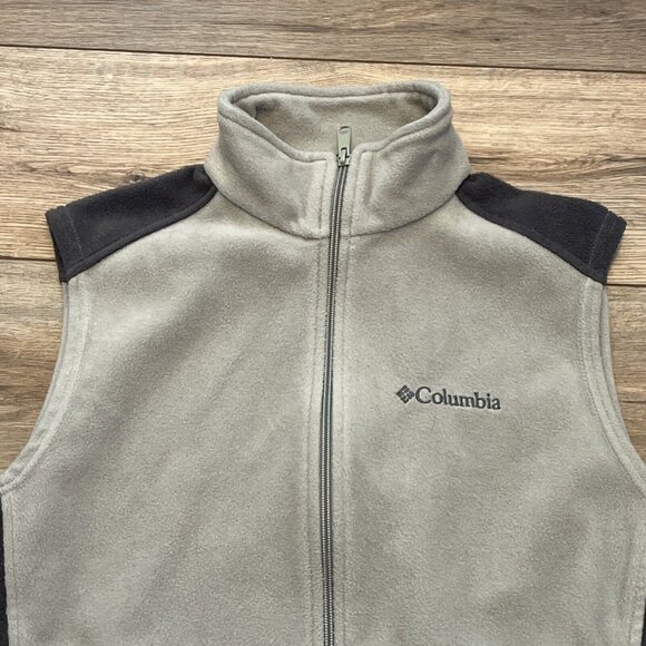 Men's Columbia Fleece Vest SZ SMALL Beige Brown Full Zip Pockets Outdoor - Picture 2 of 9